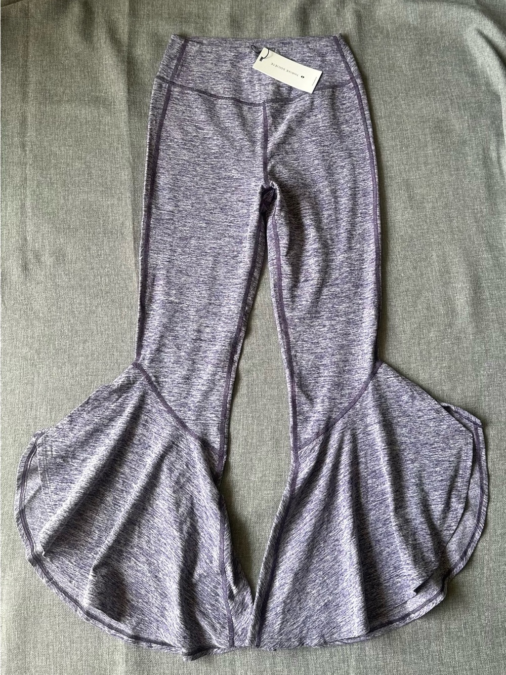New Thrive Societe Ruffle Flare Legging Pants